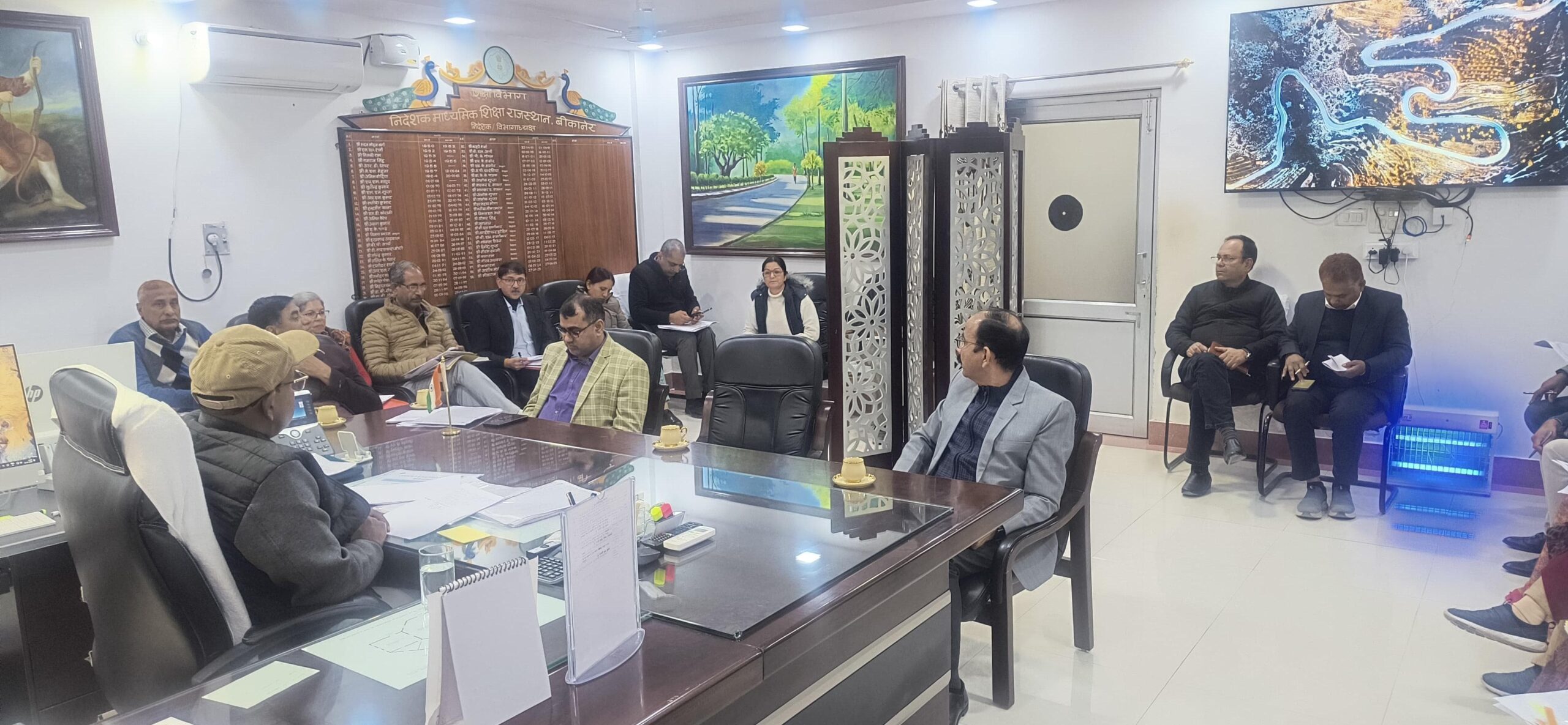 शिक्षा सचिव कृष्ण कुणाल ने शिक्षा निदेशालय के अधिकारियों की बैठक लेकर दिए निर्देश