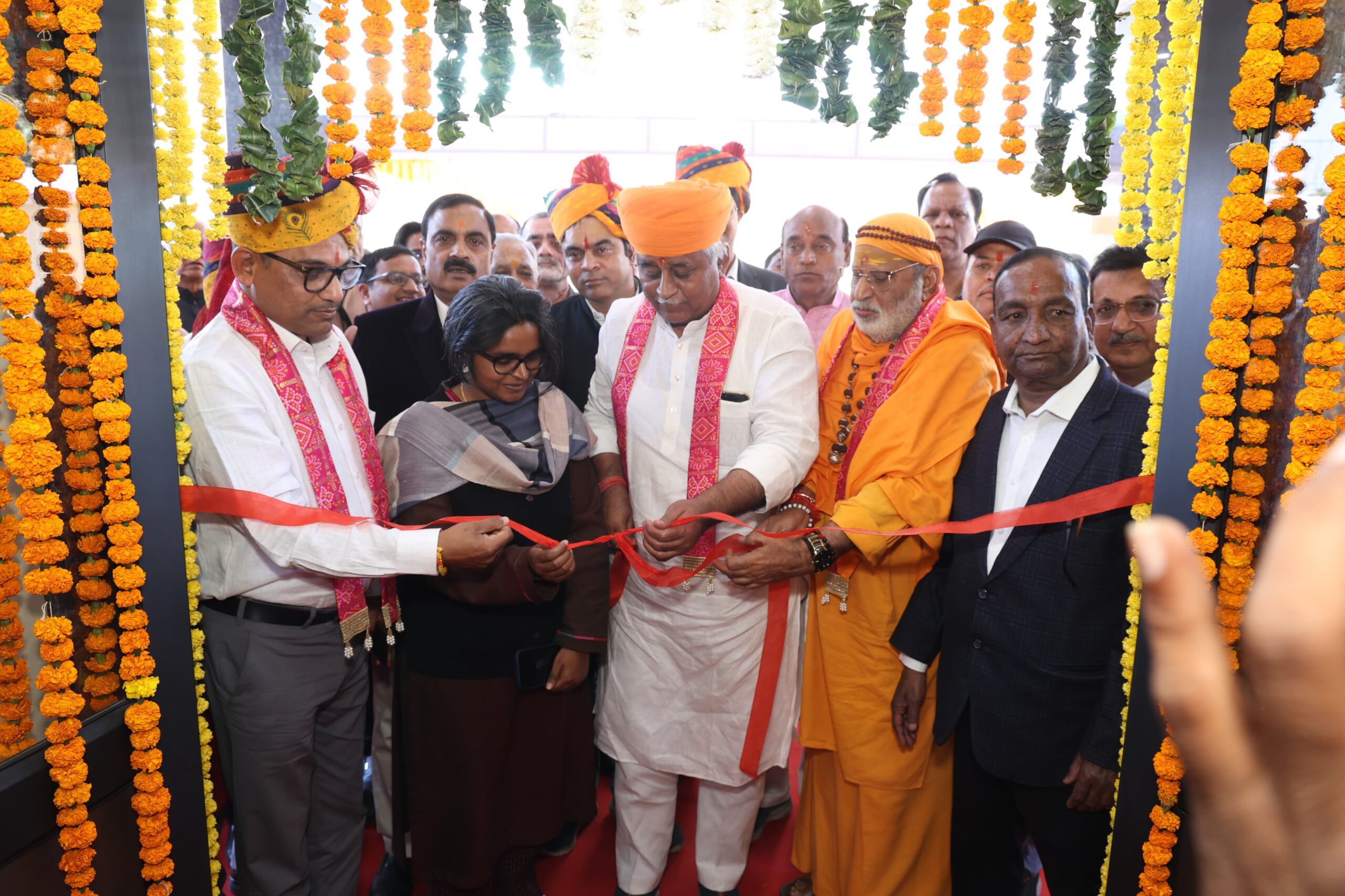 बीकानेर में सींगी परिवार का सराहनीय योगदान: पीबीएम अस्पताल में 25 कृष्णा कॉटेज का उद्घाटन