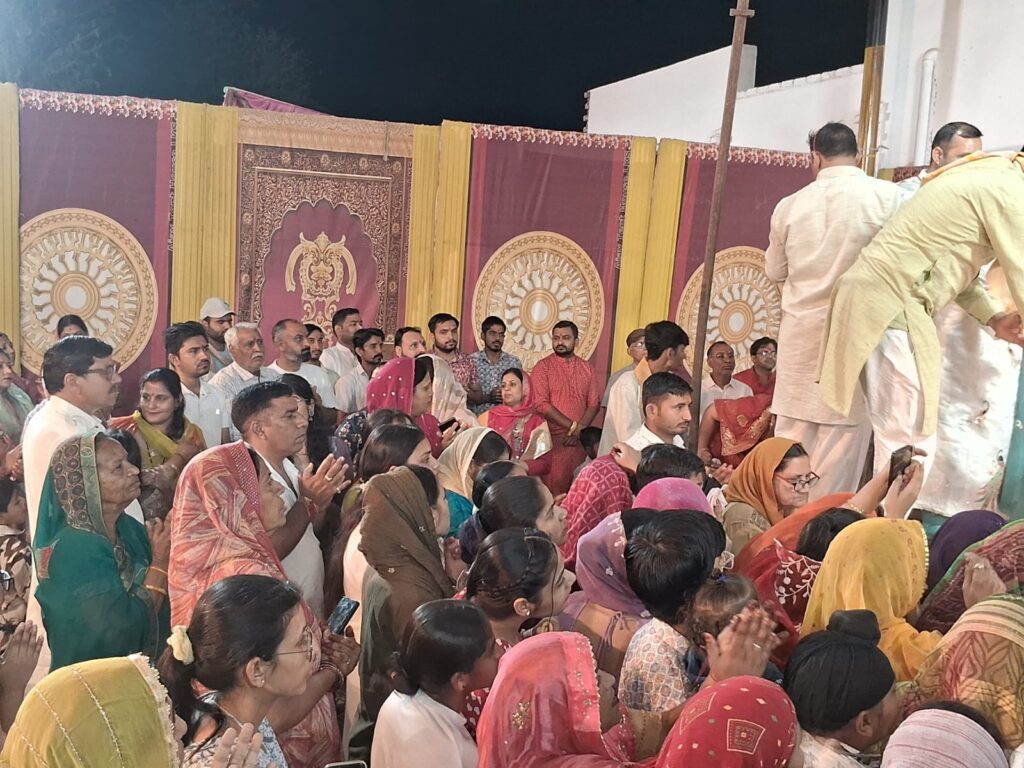 लूणकरणसर में श्री श्याम संध्या का आयोजन, भजनों पर झूमे श्रद्धालु