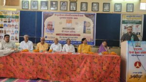 साहित्यकारों को सम्मानित करने की परंपरा प्राचीन काल से है। -- श्याम महर्षि