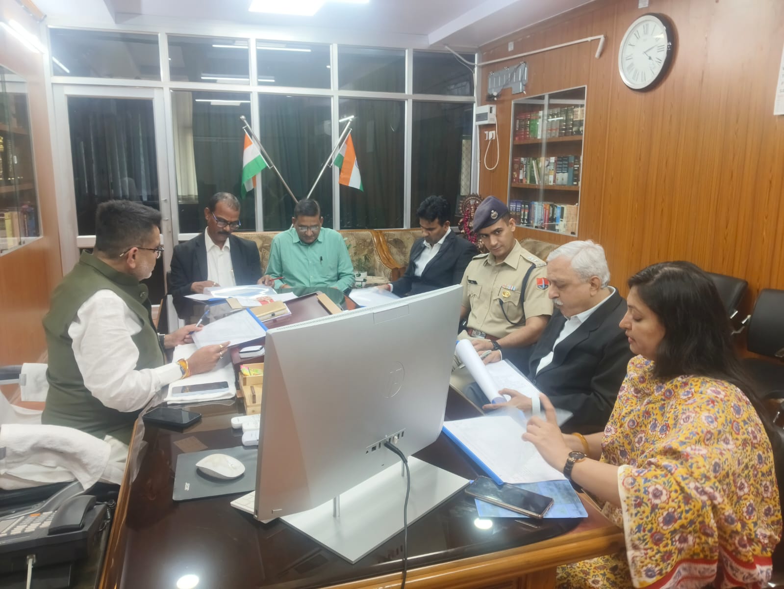 जिला विधिक सेवा प्राधिकरण की बैठक में 7.75 लाख की प्रतिकर राशि स्वीकृत