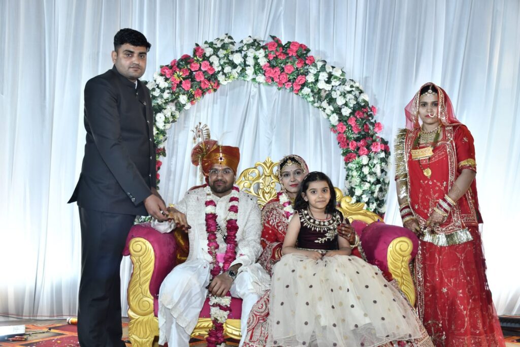 उप खंड श्रीडूंगरगढ़ के ग्राम टेऊ मे बिना दहेज और धूम्रपान रहित विवाह कर पेश की नई मिशाल