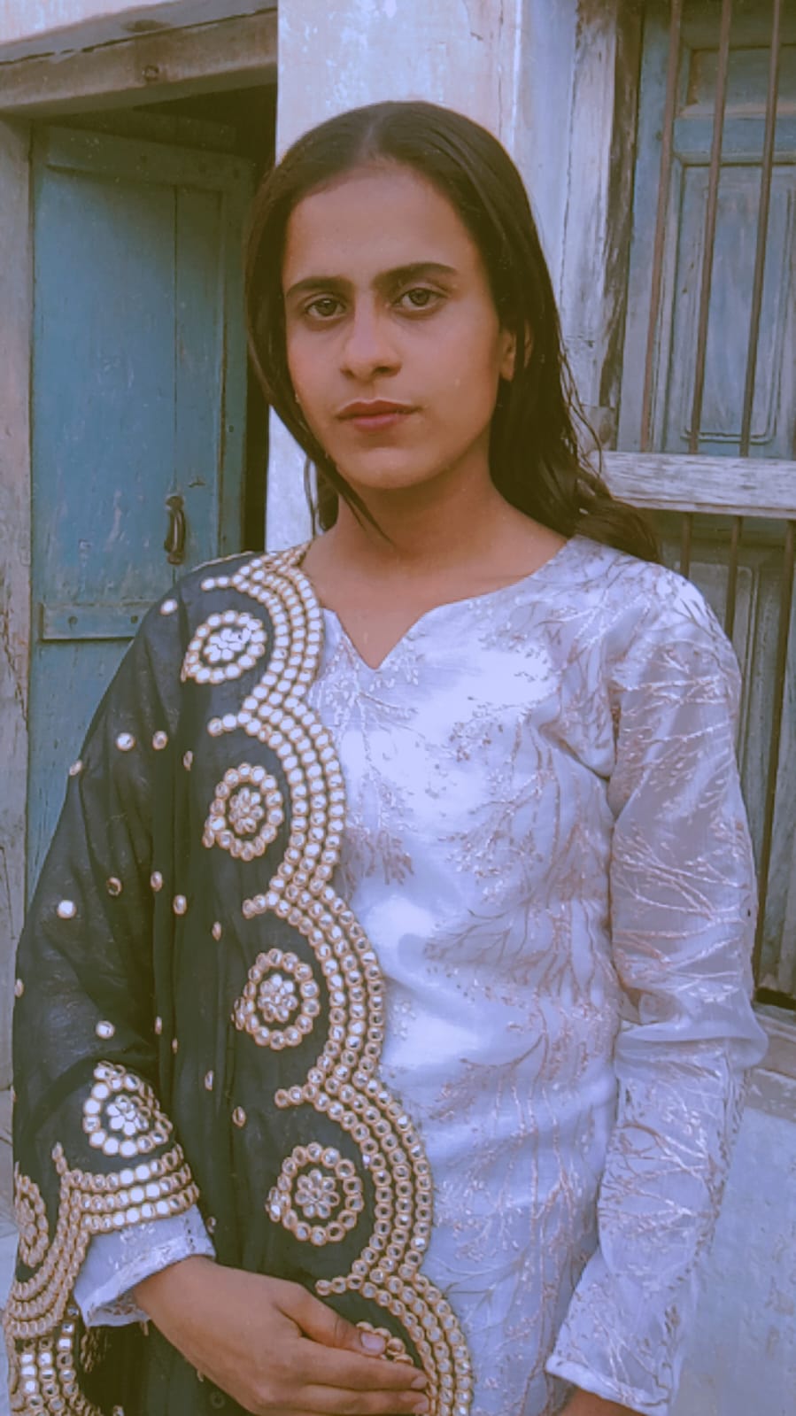 किरण नेण ने 12वीं में 97.80% अंक प्राप्त कर बढ़ाया क्षेत्र का मान, सीताराम गोदारा ने दी हार्दिक बधाई