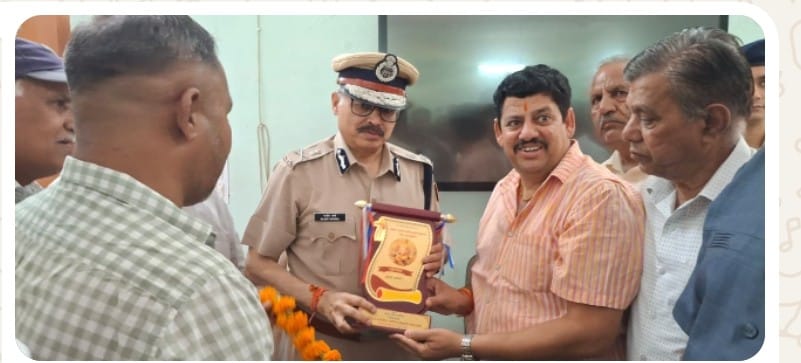 अखिल भारतीय जागीड ब्राह्मण का एक प्रतिनिधि मंडल पुलिस महानिदेशक राजीव शर्मा से मुलाकात की स्वागत किया  