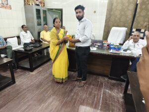 छात्र अजय वर्मा को नेट-जेआरएफ सफलता पर किया गया सम्मानित