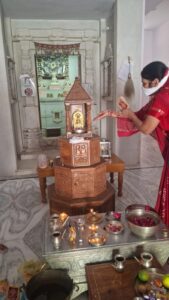 जैन जिनालय में वार्षिक ध्वजारोहण उत्सव श्रद्धा और भक्ति के साथ संपन्न