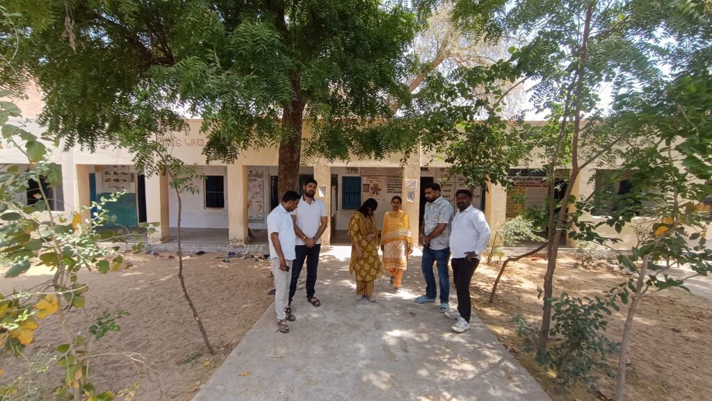 मिशन परिवर्तन: MGGS कालू बास में विद्यार्थियों को मिला डिजिटल सहयोग 