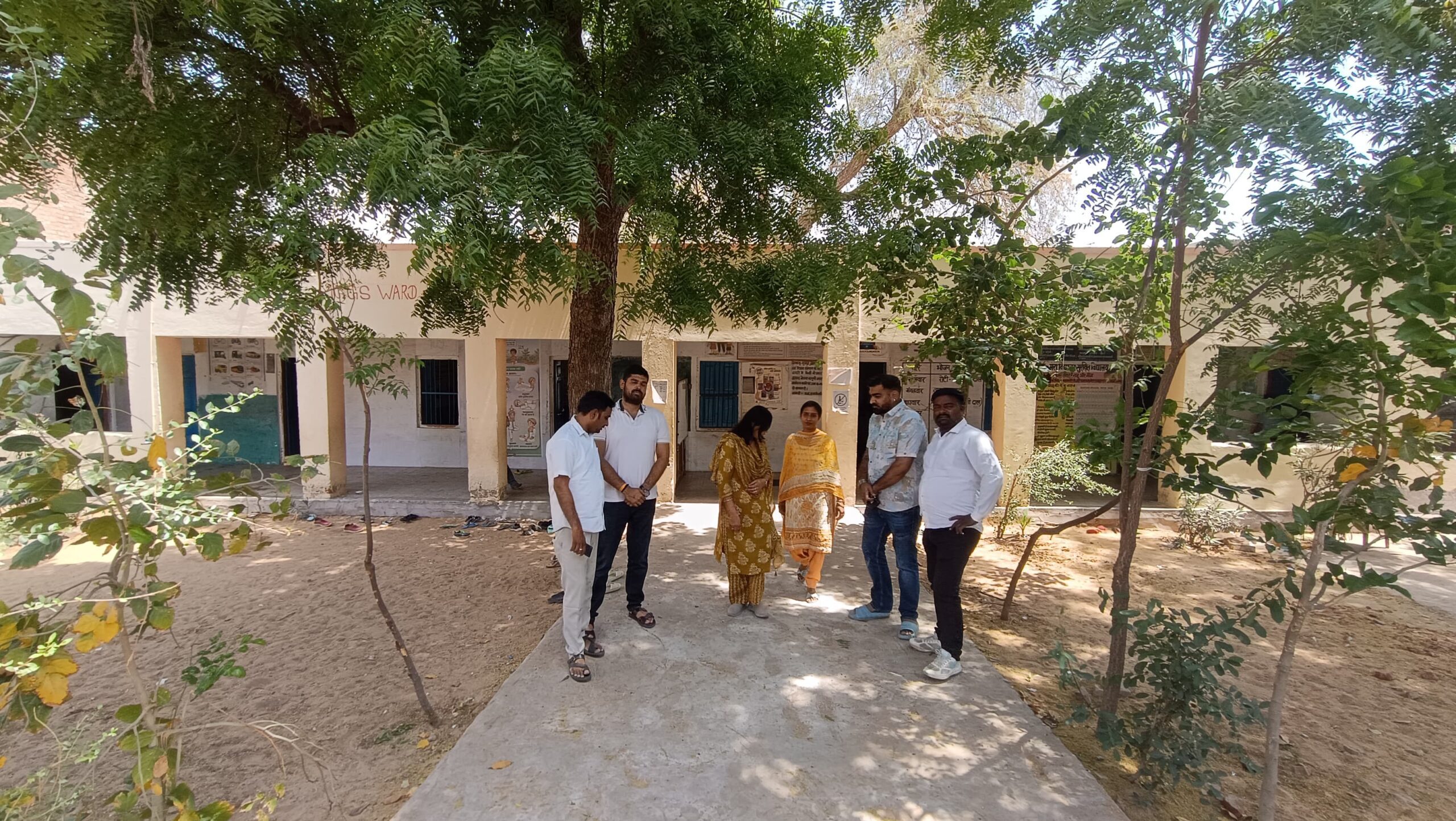 मिशन परिवर्तन: MGGS कालू बास में विद्यार्थियों को मिला डिजिटल सहयोग 