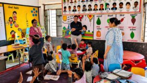 शिक्षा निदेशक ने किया औचक निरीक्षण, अनियमितताओं पर की कार्यवाही