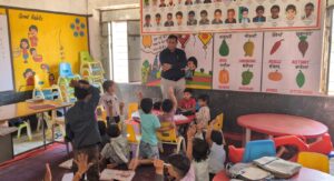 शिक्षा निदेशक ने किया औचक निरीक्षण, अनियमितताओं पर की कार्यवाही